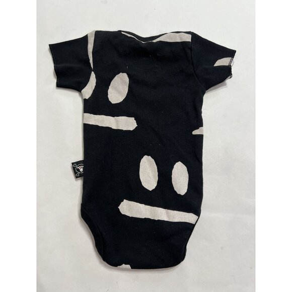 Nununu Smirks Onesie in Black - Picture 3 of 4